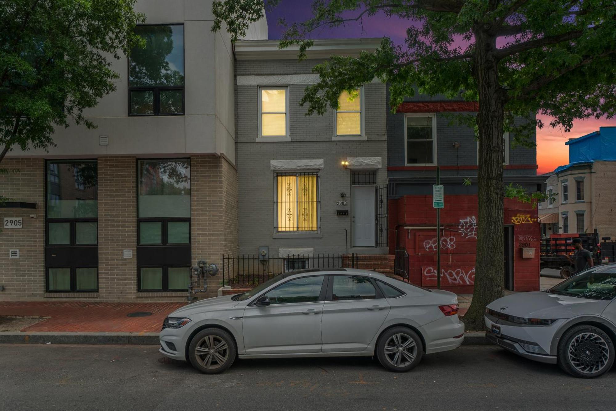 Close To Howard University , Unit #2 Вашингтон Экстерьер фото